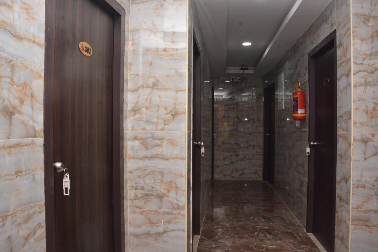 Arihanth Inn Веллуру Экстерьер фото